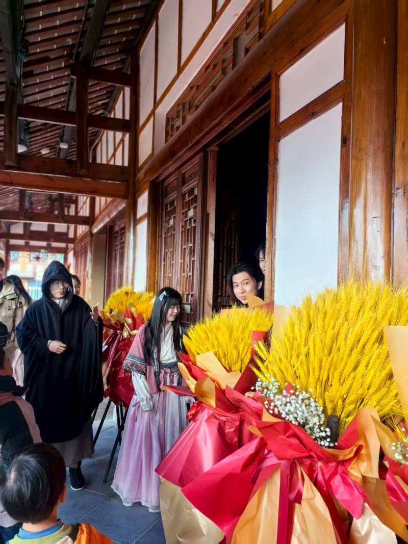 沉浸赋能：镜湖区景区演艺的差异化突围之路